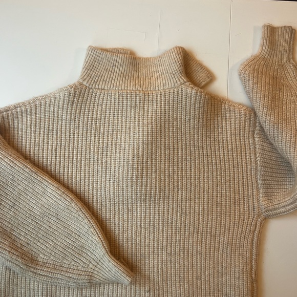 TOPSHOP Size Small Beige Stand Collar Knit Pullover - Picture 8 of 9